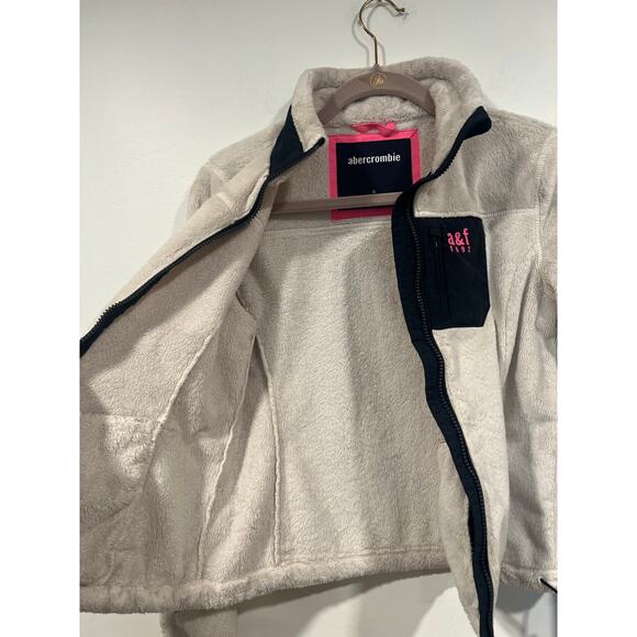 Abercrombie & Fitch Girls Cozy Warm Sherpa Fleece Zip up Jacket Cream XL - Picture 3 of 8
